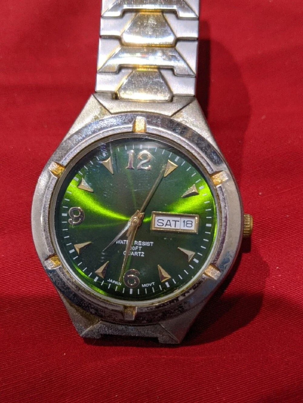 Men's Green Dial Stainless Steel Watch - Missing Strap On One End